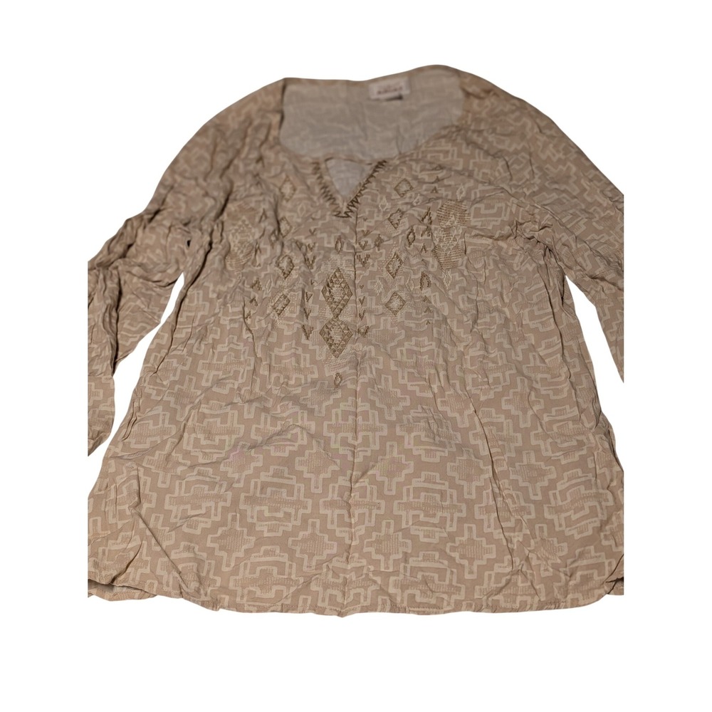 Ariat Womens Tan Geometric Jacquard Embroidered V-Neck Blouse Tassel Cuff Medium